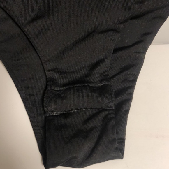 Black Cross-back Bodysuit - Picture 4 of 5